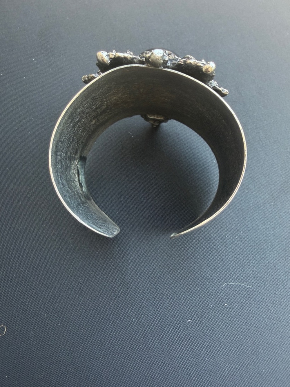 Vintage Mid 1980s Statement Silver Cuff Bracelet with Ornate Filigree & Cabochon - Picture 3 of 6